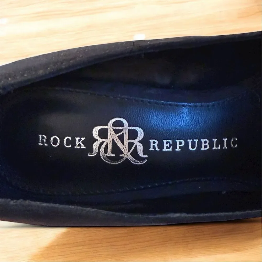 Rock & Republic Women's Black Faux Suede Gwen Stiletto Pumps Almond Toe Heel